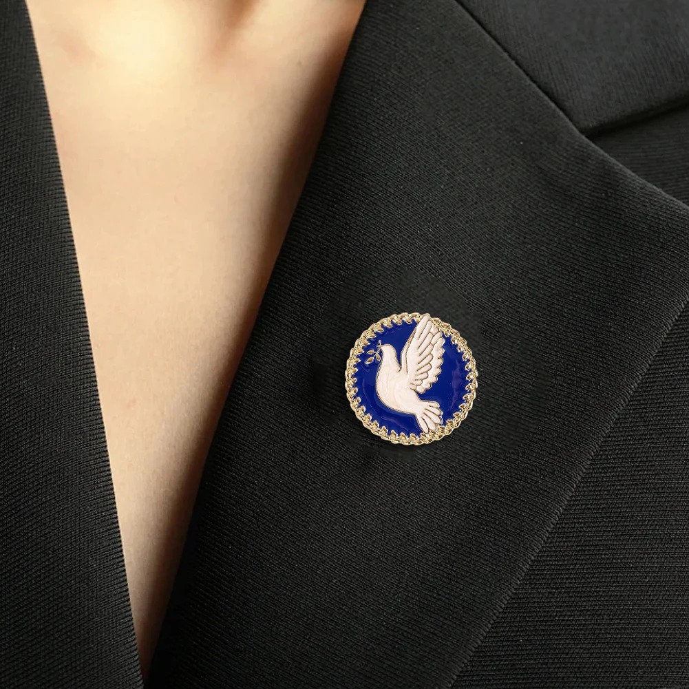 Outdoor Style Round Dove Pin B - огляд і ціна Outdoor Hunting Outfit