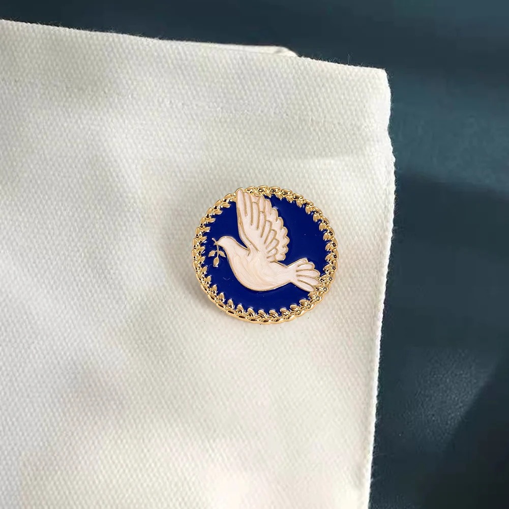 Outdoor Style Round Dove Pin B - огляд і ціна Outdoor Hunting Outfit